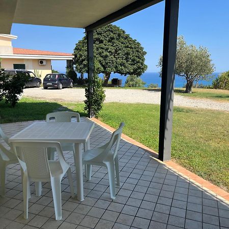 Luna Apartaments Badolato Marina エクステリア 写真